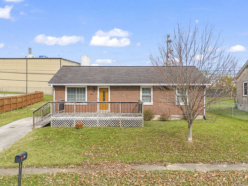 1st image of 2417 Mirahill Dr
