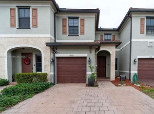 10335 W 34th Ct #10335, Hialeah, FL 33018