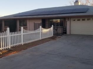 21369 Thunderbird Rd, Apple Valley, CA 92307