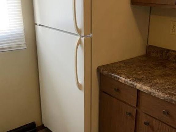 3rd image of 2829 Woodlane Dr