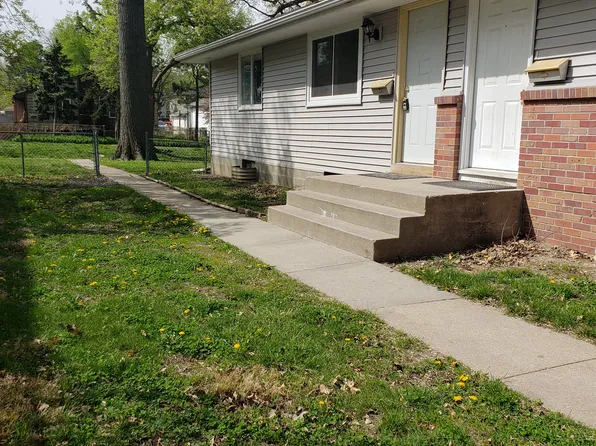 3032 T St, Lincoln, NE 68503