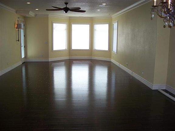 5th image of 475 N Shore Dr Unit 2W