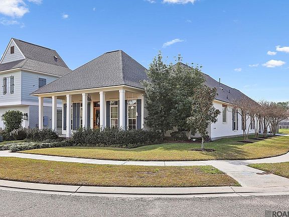 2nd image of 7143 Rue Lierre