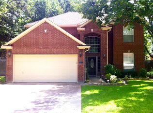 1803 Sandalwood Ln, Grapevine, TX 76051