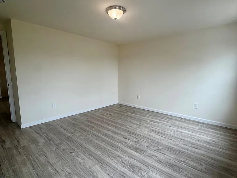 322 New St #2 — Photo 17
