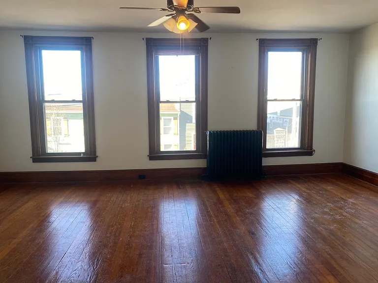 235 Partition St #1 — Photo 10