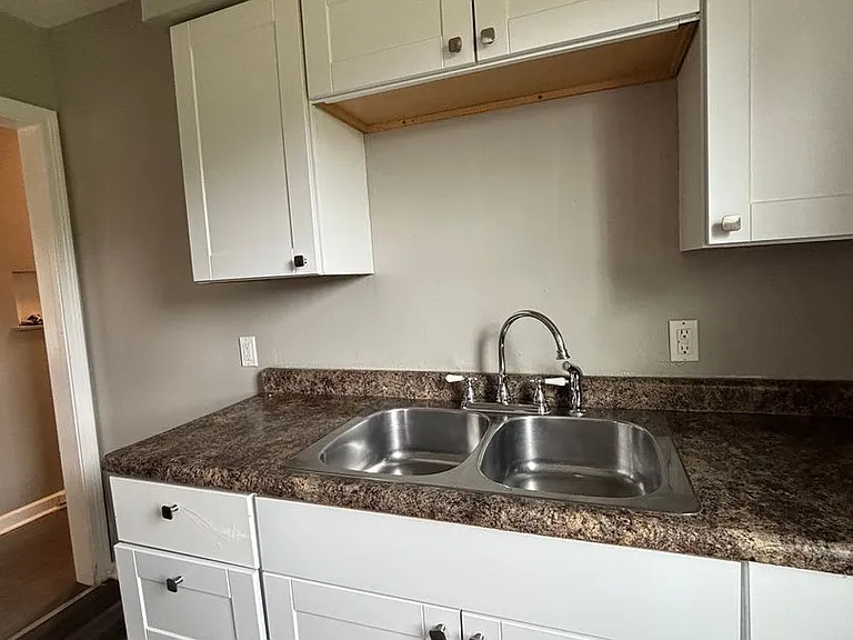 4767 Harrison St — Photo 13