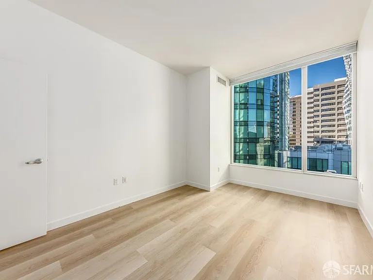 333 Main St #3339H — Photo 11