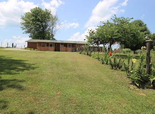 155 Eugene Harness Rd, Science Hill, KY 42553