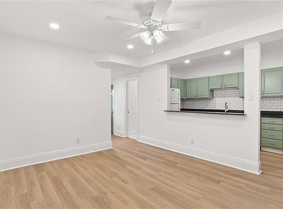 3rd image of 323 S Scott St APT B
