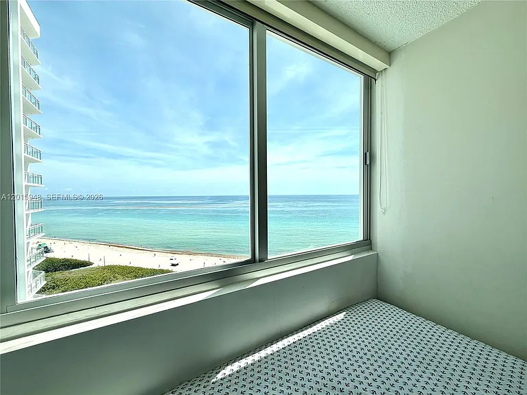 7135 Collins Ave #1214 — Photo 28