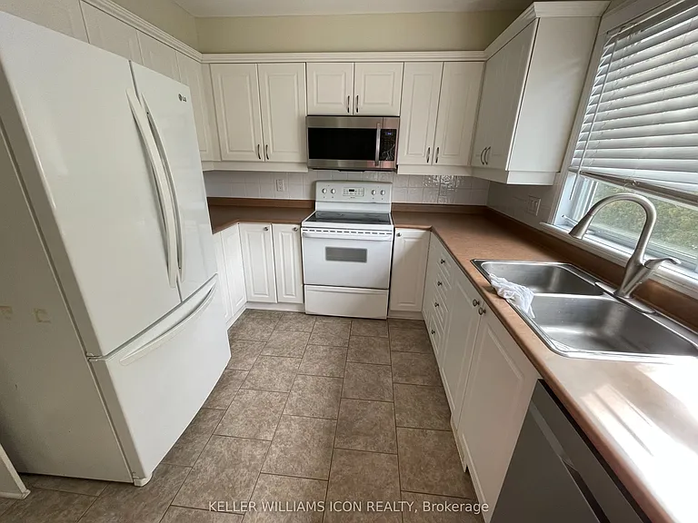 825 Grenon Ave #2 — Photo 6