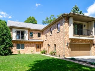2728 Birchwood Ave, Wilmette, IL