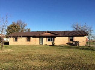 6686 Michael Rd, Sanger, TX 76266