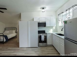 319 E Courtland Pl #323, San Antonio, TX 78212