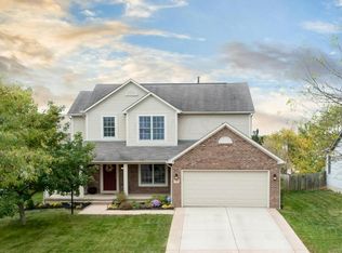 175 Locust Curve Dr, Delaware, OH