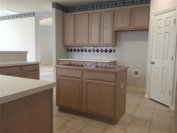 5th image of 4216 Mildenhall Dr