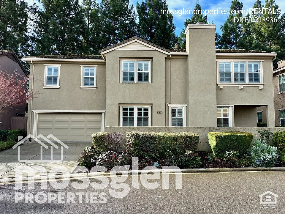 7966 Collins Isle Ln