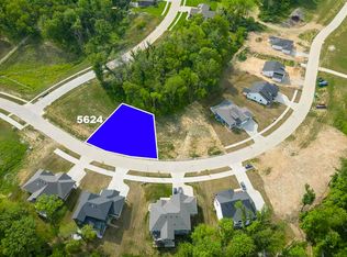 5624 Seminole Valley Trl NE, Cedar Rapids, IA 52411