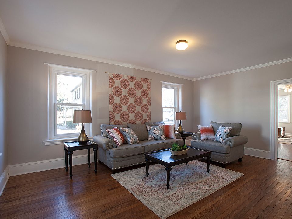 62 W Clymer Ave, Sellersville, PA 18960 Zillow