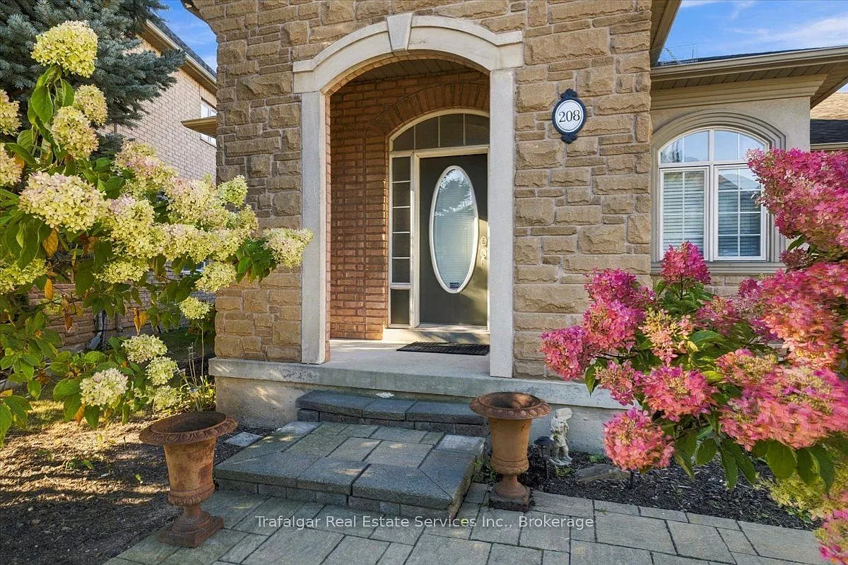 2 bed, $4,950 — Photo 3
