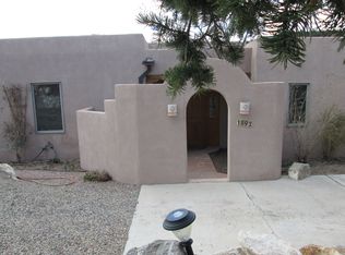 1892 Cerros Colorados, Santa Fe, NM 87501