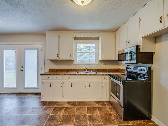 2nd image of 312 McNair Ave