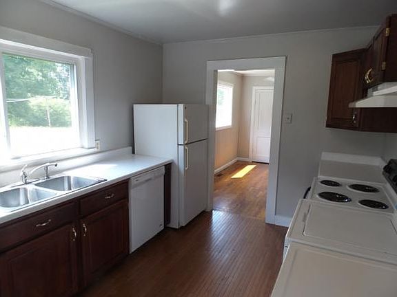 5th image of 1405 Merrywood Dr
