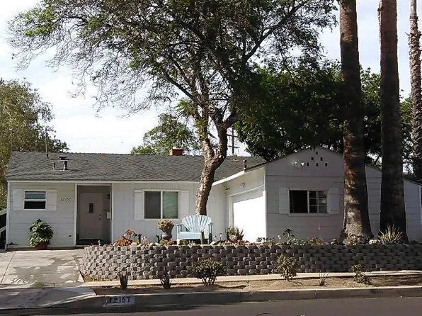 12157 Lull St, North Hollywood, CA 91605