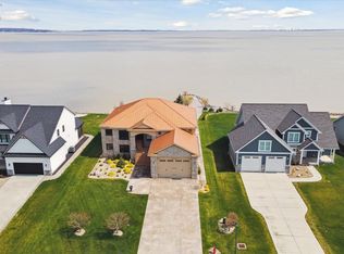 2789 S Waterside Ct, Lakeside Marblehead, OH 43440