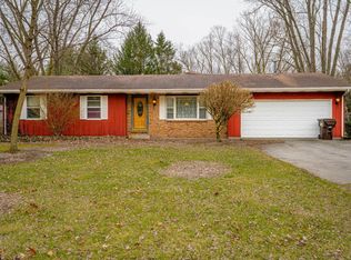 11803 Old Colony Rd, Demotte, IN 46310