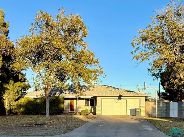 2512 Spruill Dr, Carlsbad, NM 88220