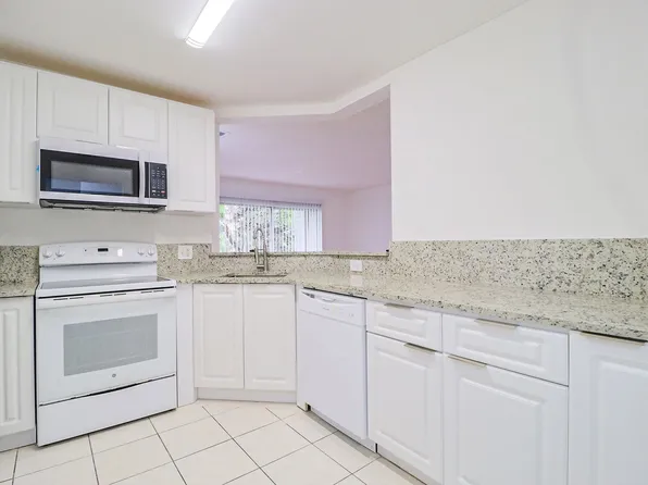 3453 NW 44th St APT 105, Fort Lauderdale, FL 33309