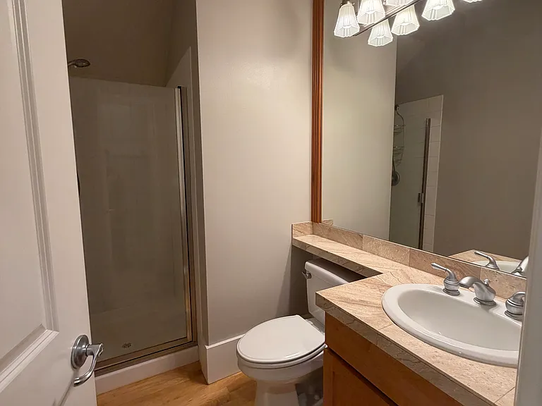 2520 Camas Ave NE — Photo 17