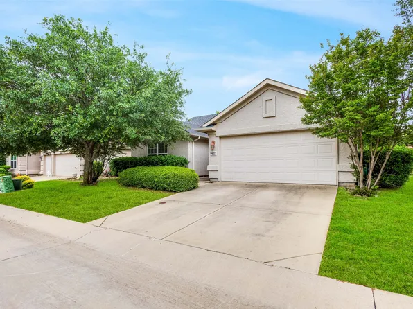9617 Rivercrest Dr, Denton, TX 76207