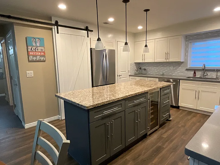 201 Riverfront Dr #18 — Photo 73