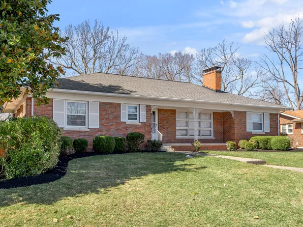 221 Leawood Dr, Lexington, KY 40502