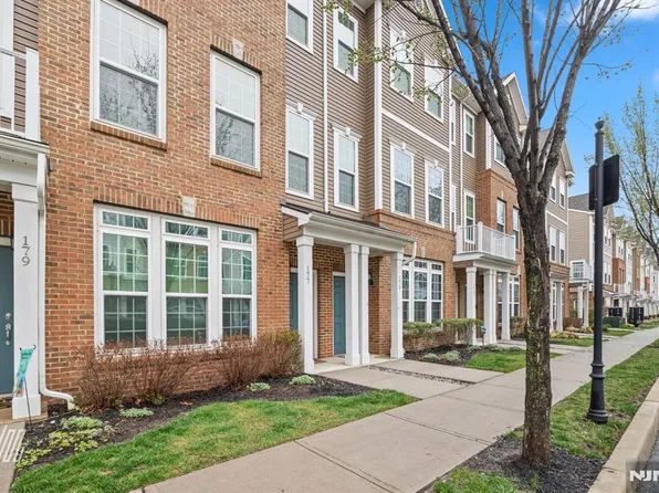 177 Wesmont Dr, Wood Ridge, NJ 07075