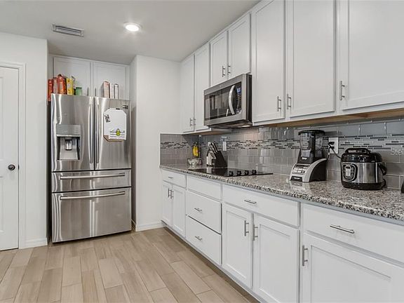 3rd image of 9226 Freedom Hill Dr