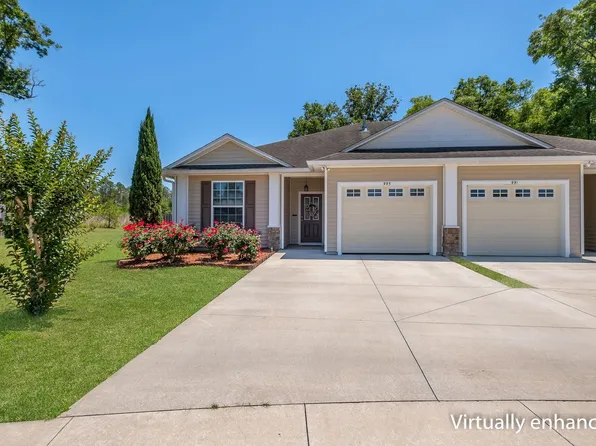 995 Chase Creek Cir, Tallahassee, FL 32311
