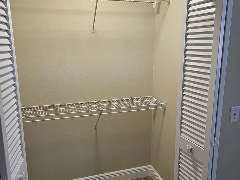 189 Seawind Dr — Photo 18