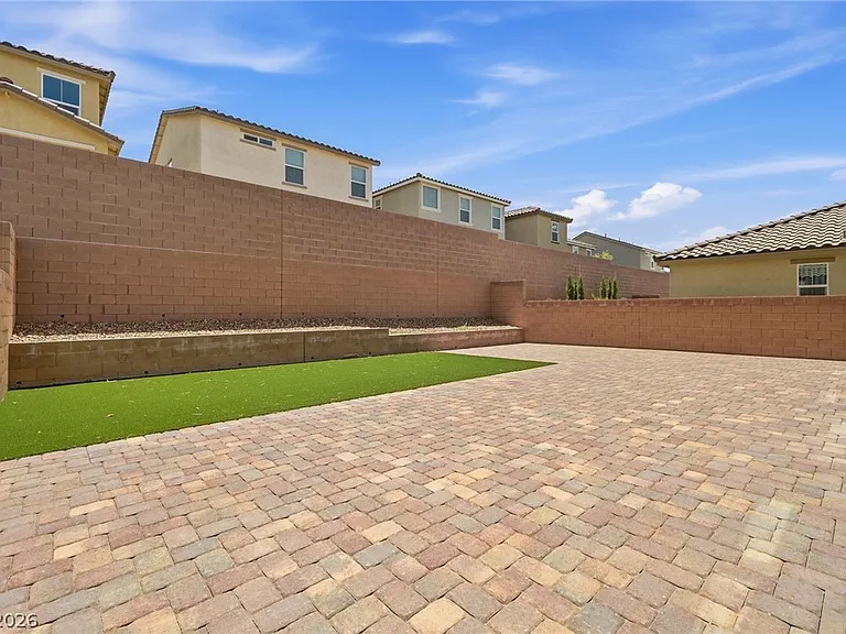 3765 Osiris Ave — Photo 34
