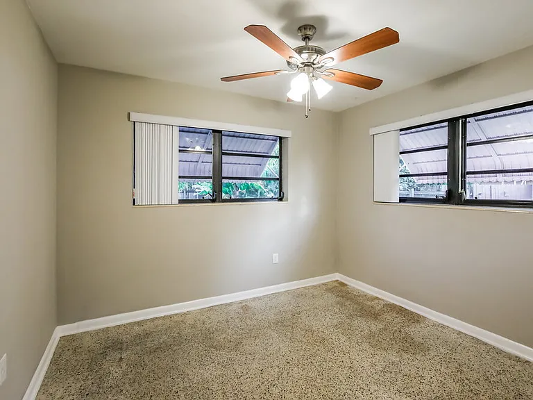 19101 SW 89th Ct — Photo 11