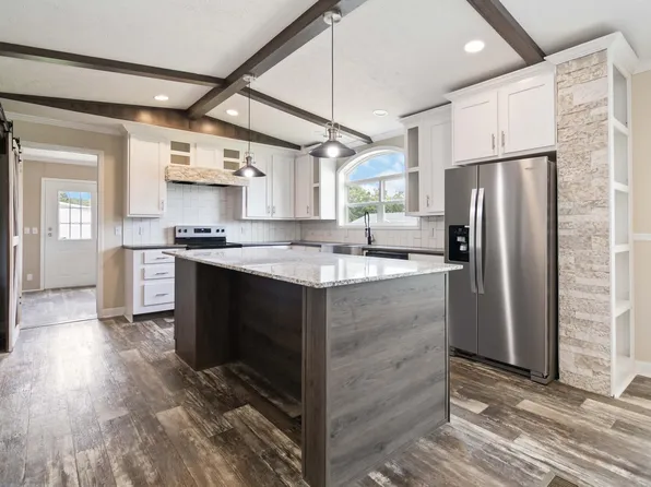 52 Vacation St, Nancy, KY 42544