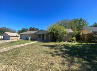 710 Rosedale Dr, Hewitt, TX 76643