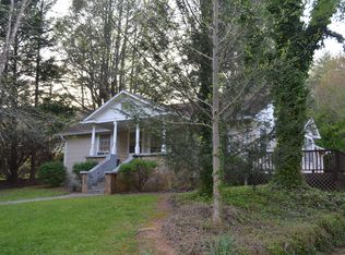 1716 Qualla Rd, Hayesville, NC 28904