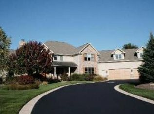9N675 Whispering Springs Ln, Elgin, IL 60124