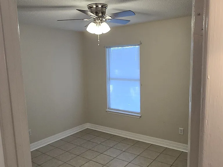 4225 Auckland Rd #3 — Photo 9