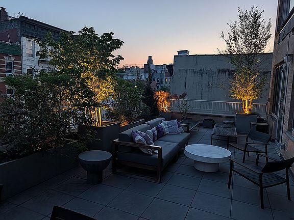 3rd image of 525 E 11th St APT 6C