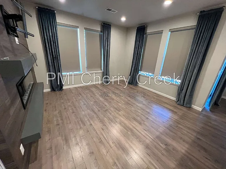 9010 E Caley Way — Photo 7